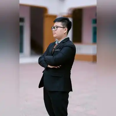 龚涵天